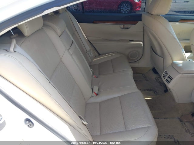 JTHBW1GG3E2046447 Lexus Es 300h Hybrid