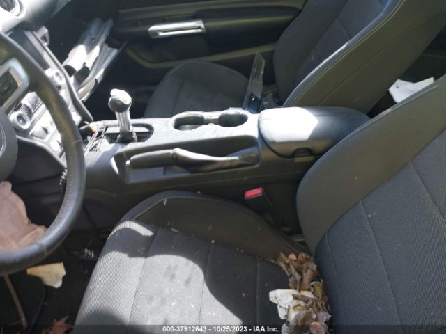 1FA6P8AM7G5265930 Ford Mustang V6