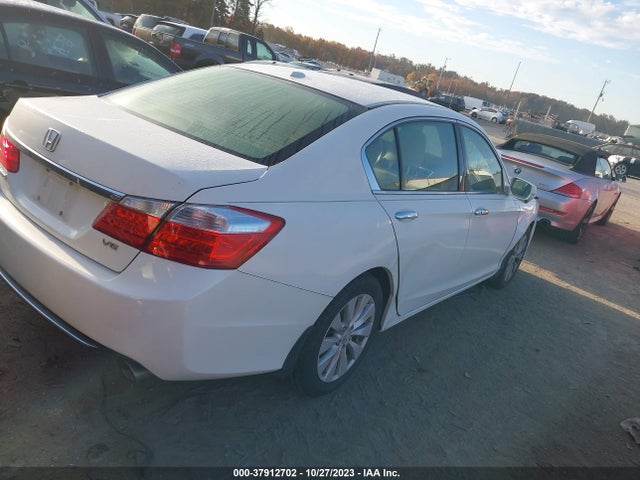 2013 HONDA ACCORD SDN EX-L VIN: 1HGCR3F8XDA020484