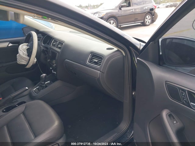 3VWDB7AJ5HM257804 Volkswagen Jetta 1.4t Se