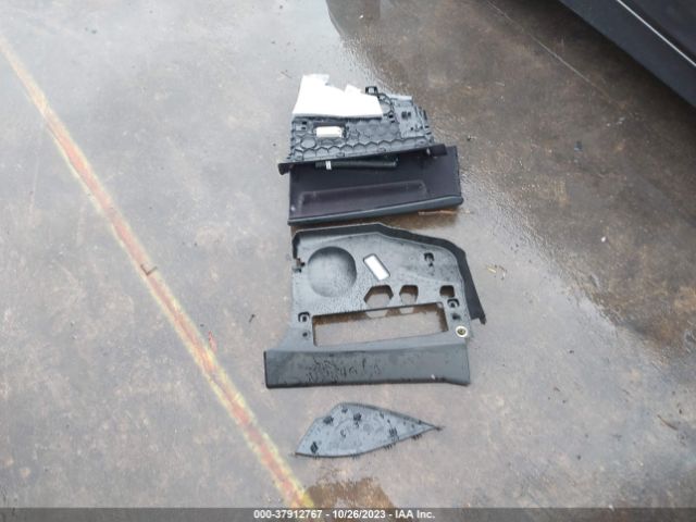 WBA8E9C5XGK603744 BMW 3 Series 328i