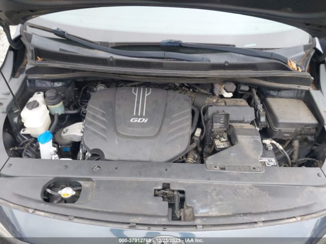 KNDMB5C19F6022372 KIA SEDONA LX