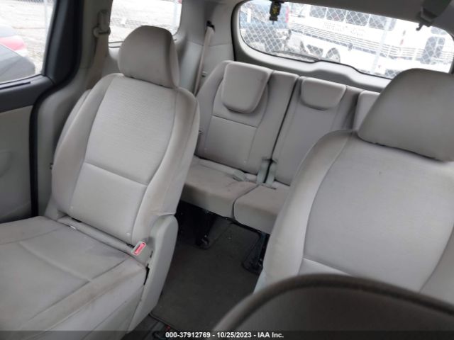 KNDMB5C19F6022372 KIA SEDONA LX