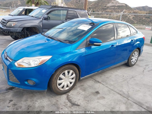 Ford FOCUS SE 2014 1FADP3F24EL375330 Image 2