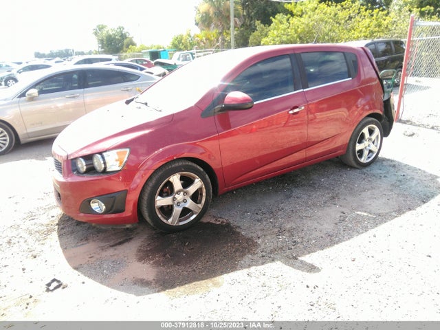 Chevrolet Sonic Ltz Auto 2014 1G1JE6SB3E4242524 Image 2