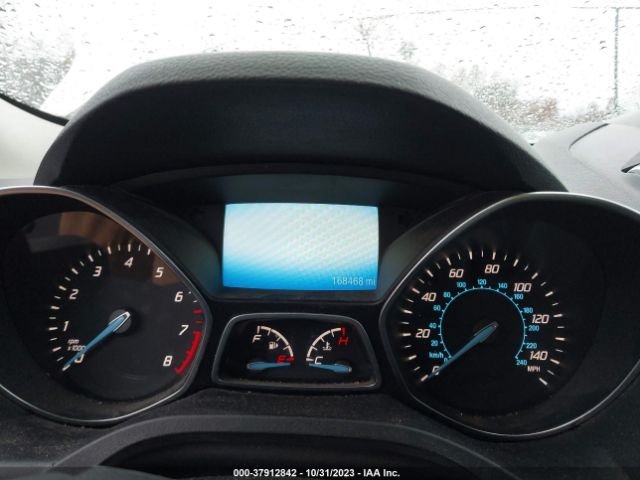 1FMCU9J9XFUC54170 Ford Escape Titanium