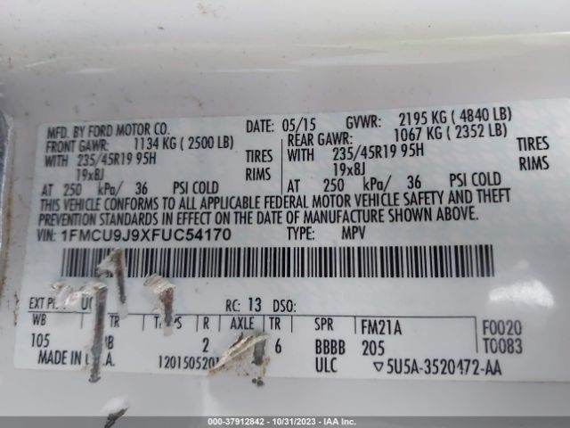 1FMCU9J9XFUC54170 Ford Escape Titanium