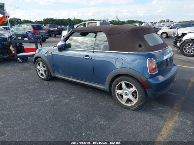 2009 MINI COOPER WMWMR33509TU95048 Photo 2