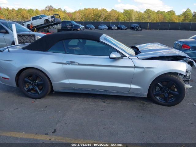 1FATP8EM6F5371541 Ford Mustang V6
