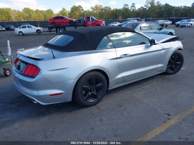 1FATP8EM6F5371541 Ford Mustang V6