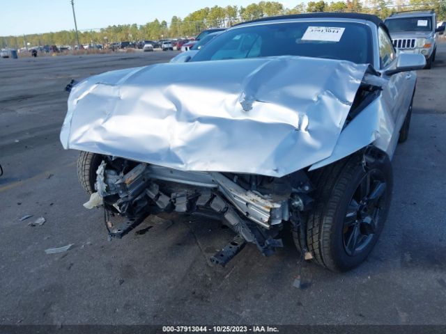 1FATP8EM6F5371541 Ford Mustang V6