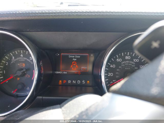 1FATP8EM6F5371541 Ford Mustang V6