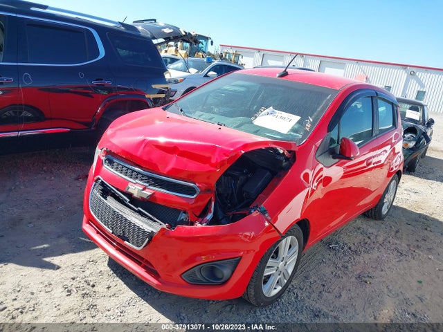 Chevrolet SPARK LS 2014 KL8CB6S93EC583796 Image 2