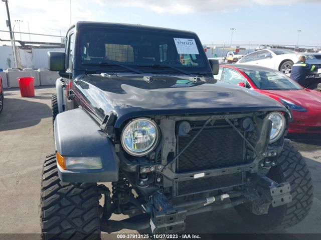 1C4HJXDGXJW154178 Jeep Wrangler Unlimited Sport S