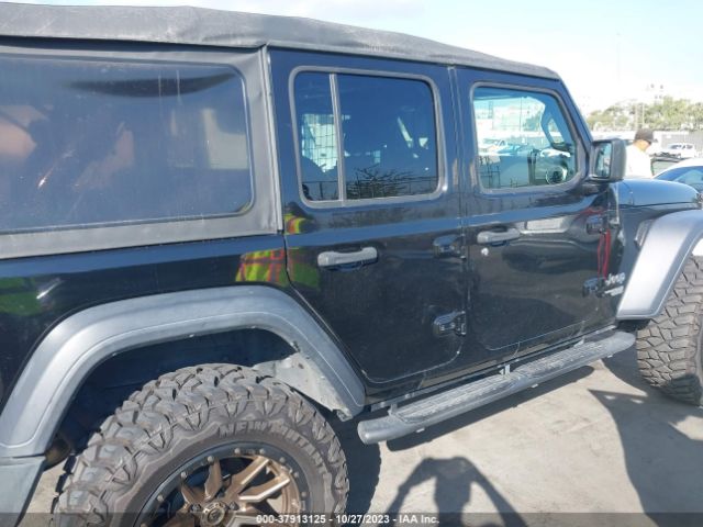 1C4HJXDGXJW154178 Jeep Wrangler Unlimited Sport S