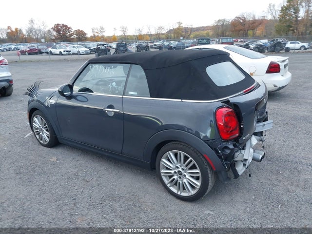 2016 MINI CONVERTIBLE WMWWG9C56G3A91334 Photo 2