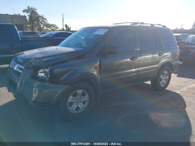 2006 HONDA PILOT LX VIN: 5FNYF28146B009983