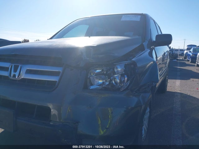 2006 HONDA PILOT LX VIN: 5FNYF28146B009983
