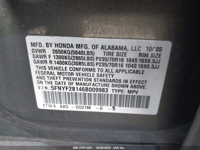 2006 HONDA PILOT LX VIN: 5FNYF28146B009983