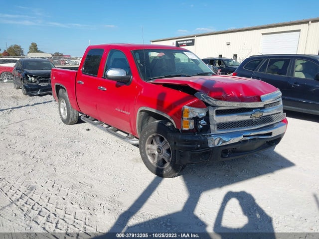 2011 CHEVROLET SILVERADO 1500 LT VIN: 3GCPCSE05BG236541