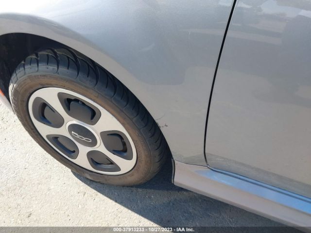 3C3CFFGE2GT229720 Fiat 500E