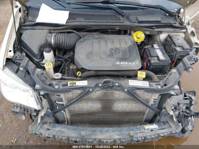 2C4RDGCG5FR606096 Dodge Grand Caravan Sxt