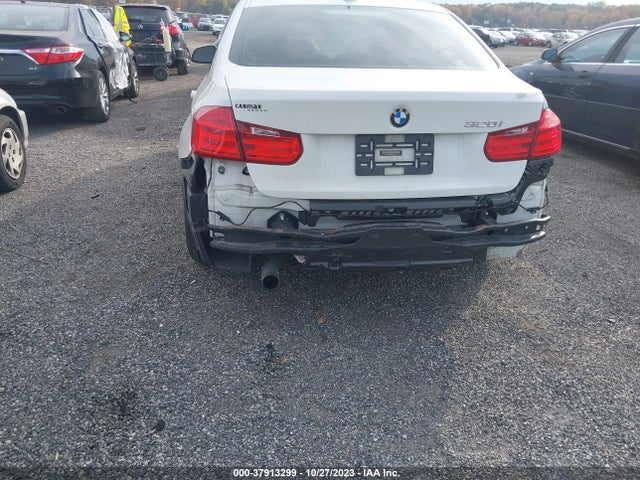 2015 BMW 320I VIN: WBA3B1C54FK140017
