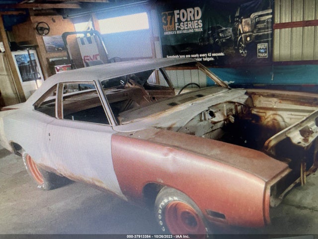 1970 DODGE 2 DOOR COUPE VIN: WM21N0G145140