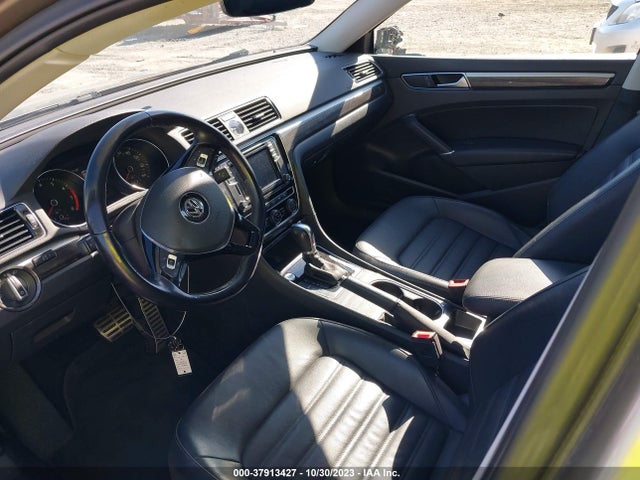 1VWCT7A35GC019168 Volkswagen Passat 1.8t Sel Premium