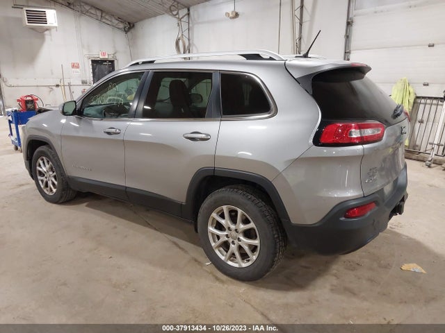 1C4PJMCS8FW769139 Jeep Cherokee Latitude