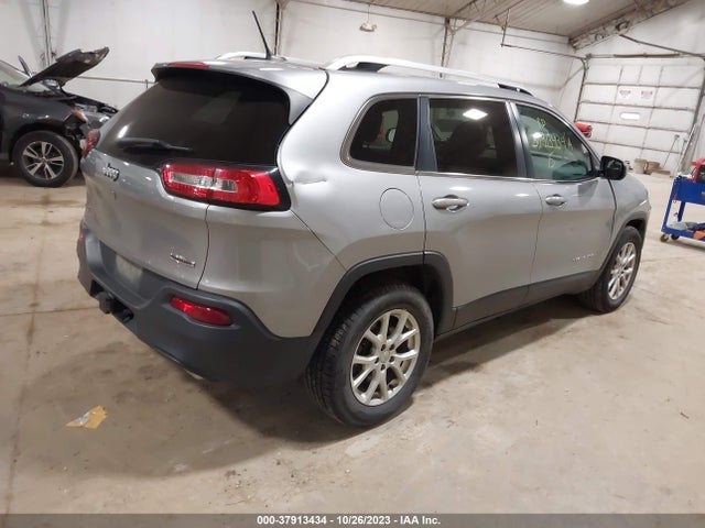 1C4PJMCS8FW769139 Jeep Cherokee Latitude