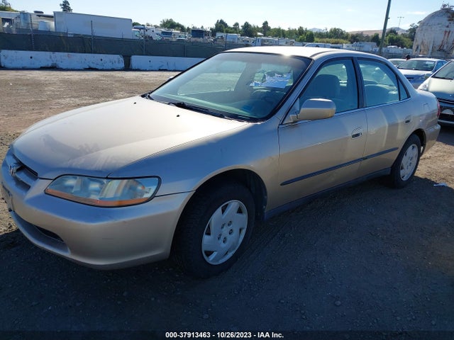 2000 HONDA ACCORD SDN LX VIN: 1HGCG1643YA038919