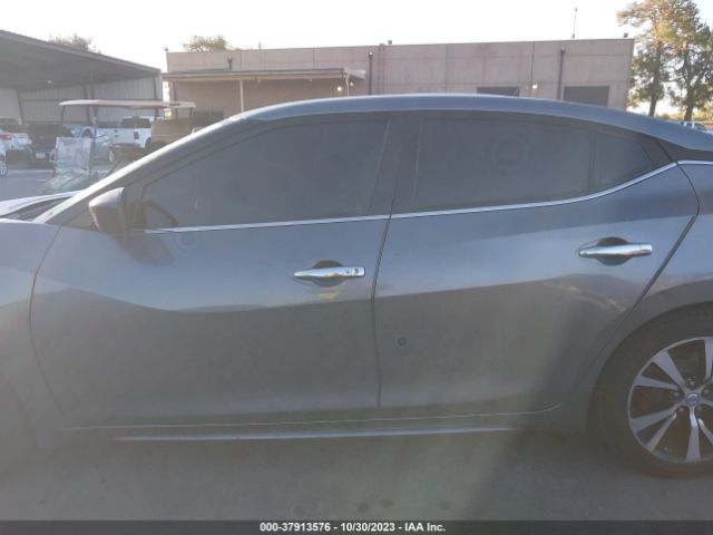 1N4AA6AP5GC448121 Nissan Maxima 3.5 S