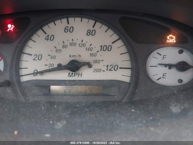 2001 TOYOTA ECHO VIN: JTDBT123110131386