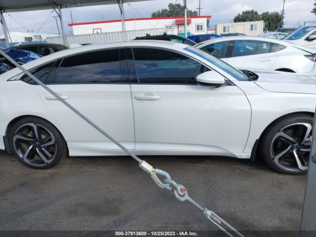 1HGCV1F33JA028474 Honda Accord Sport