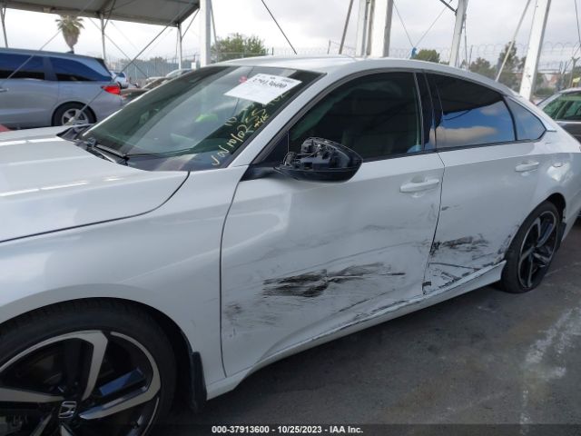 1HGCV1F33JA028474 Honda Accord Sport