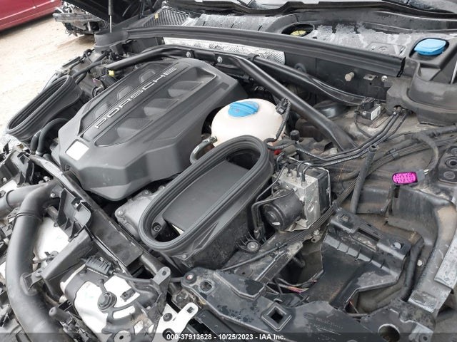 2017 PORSCHE MACAN WP1AG2A58HLB53028 Photo 9