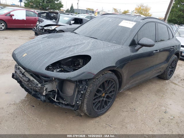 2017 PORSCHE MACAN WP1AG2A58HLB53028 Photo 1