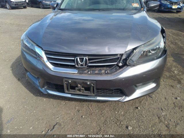 1HGCR2F52FA097725 Honda Accord Sedan Sport