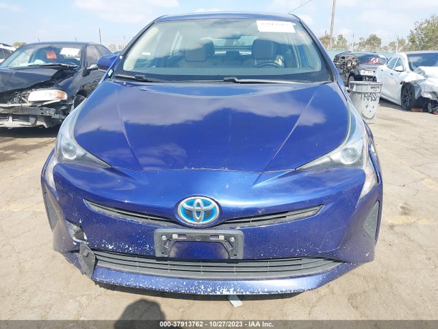 Toyota Prius Four 2016 JTDKARFU3G3507665 Image 12