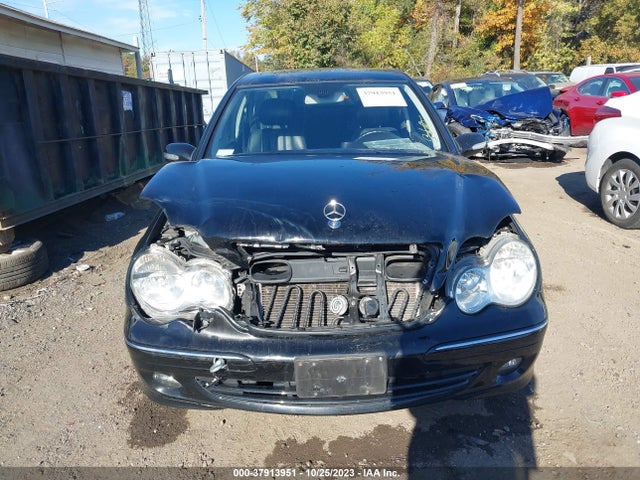 2006 Mercedes-benz C-class Luxury მანქანა იყიდება აუქციონზე, vin: WDBRF54H16F820515, აუქციონის ნომერი: 37913951