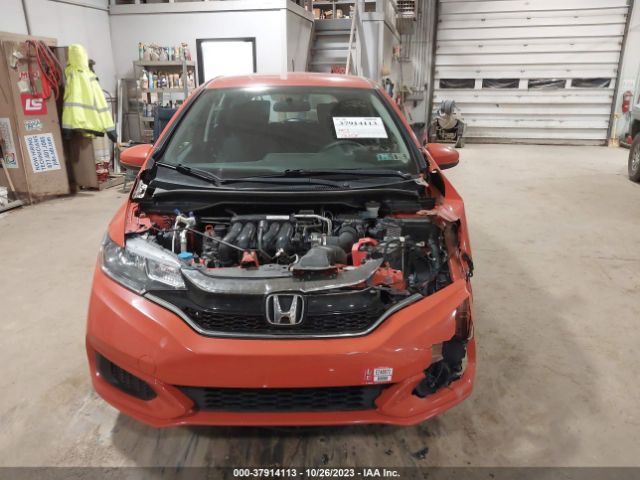 3HGGK5H49JM733063 Honda FIT LX