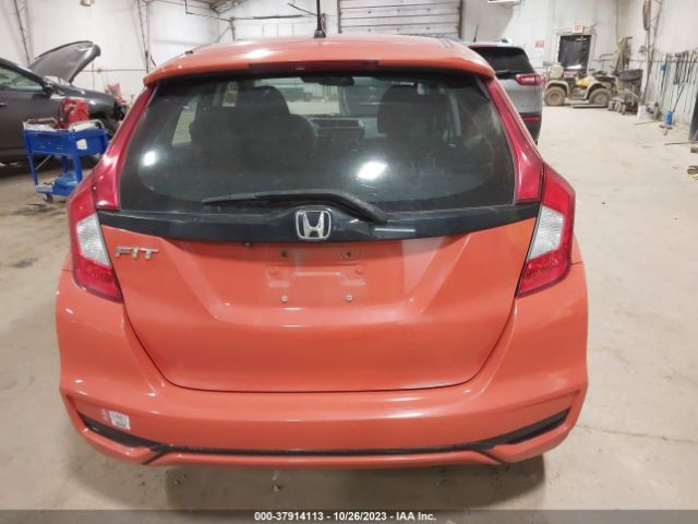 3HGGK5H49JM733063 Honda FIT LX