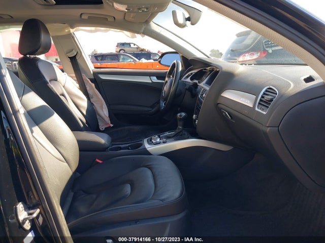 WAUBFAFL8GN013765 Audi A4 PREMIUM