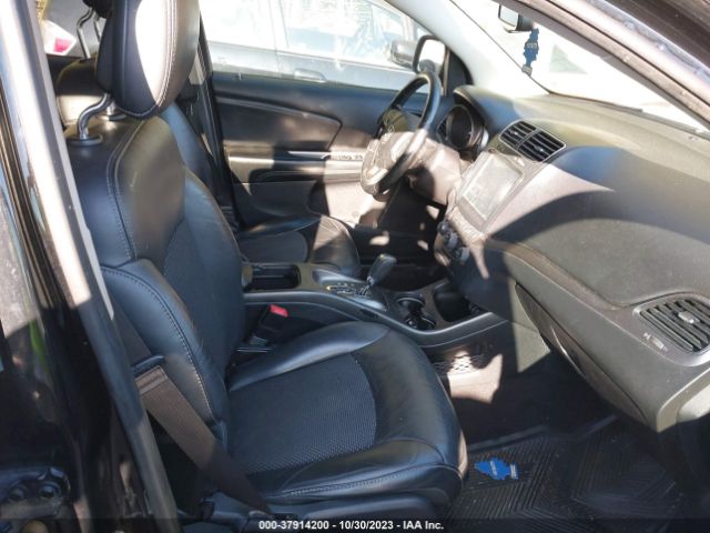 3C4PDCGG0FT559292 Dodge Journey Crossroad