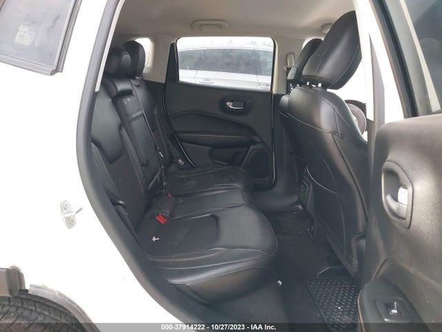 2018 JEEP COMPASS LATITUDE VIN: 3C4NJCBB8JT338737