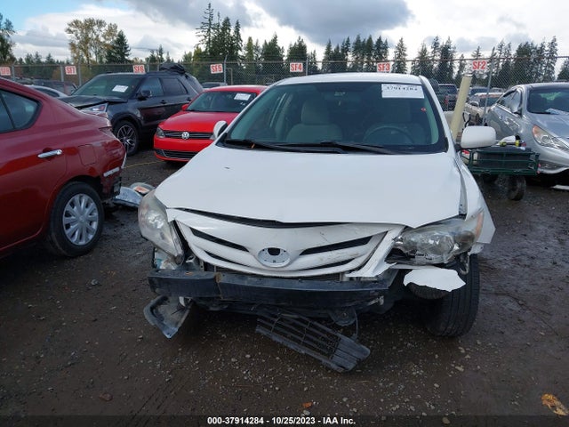 2011 TOYOTA COROLLA LE VIN: 2T1BU4EE5BC651352