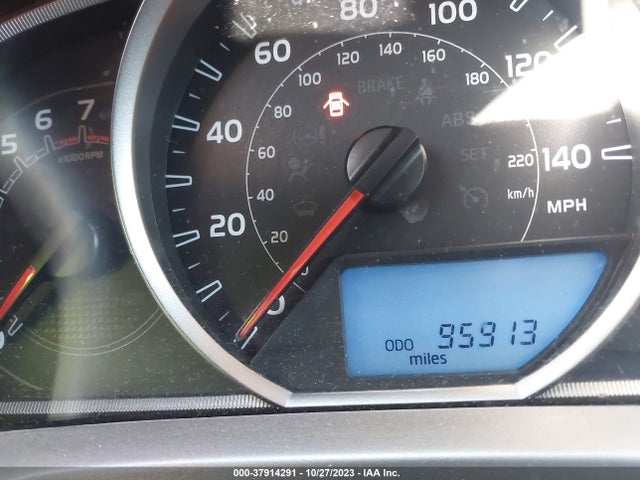 2015 TOYOTA RAV4 XLE VIN: 2T3RFREVXFW302561
