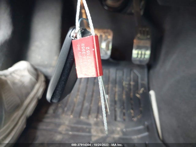 2015 JAGUAR XF SAJWA0F74F8U52248 Photo 10