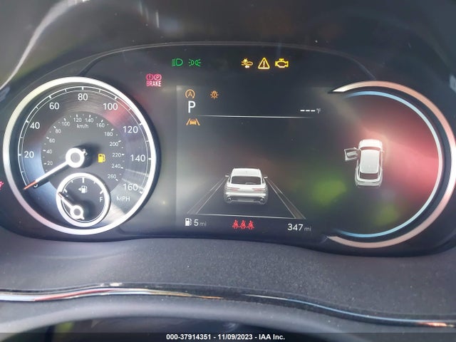 2024 GENESIS GV70 2.5T VIN: 5NMMADTB7RH000917